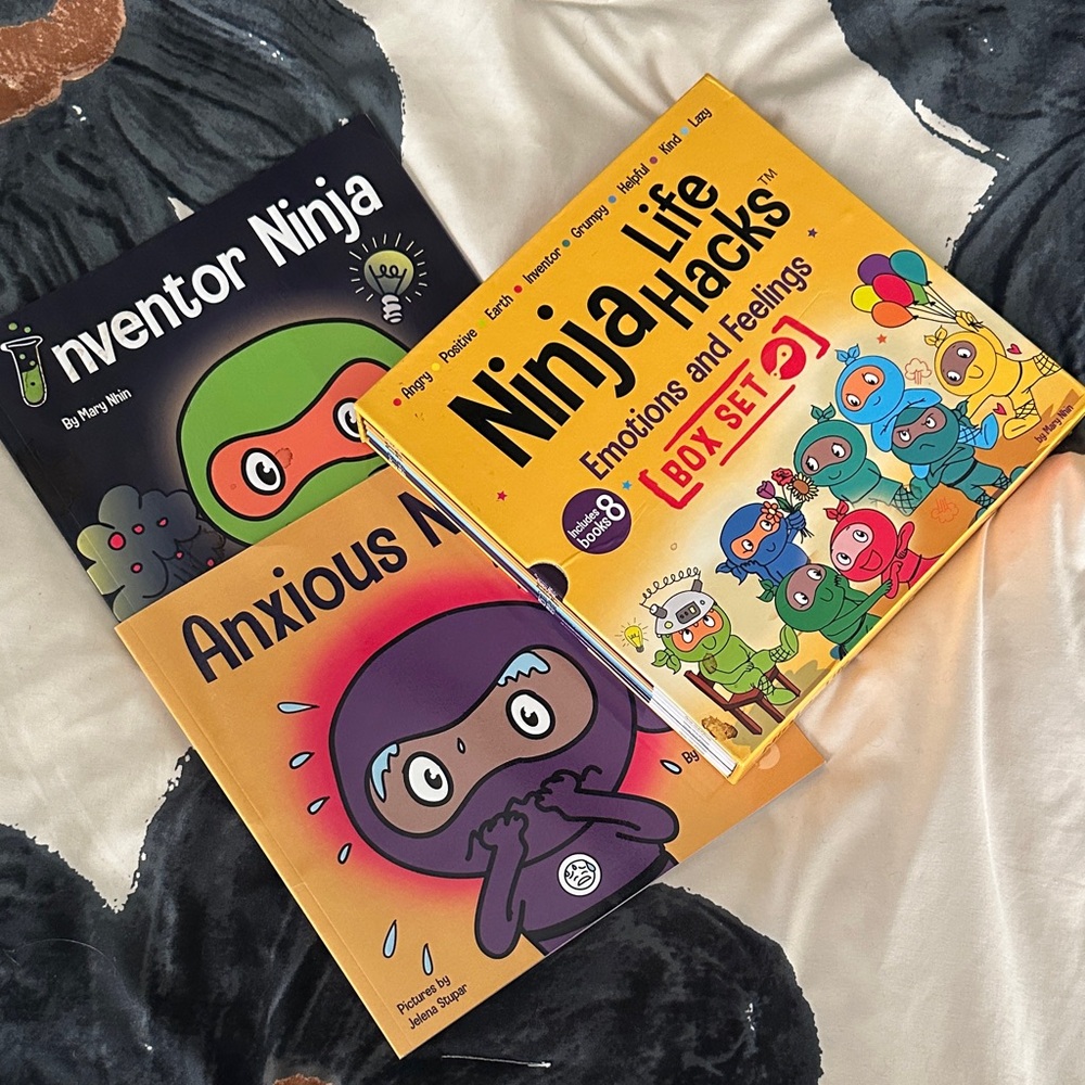 Ninja Life Hacks Kids Book Set PLUS two additional Ninja books